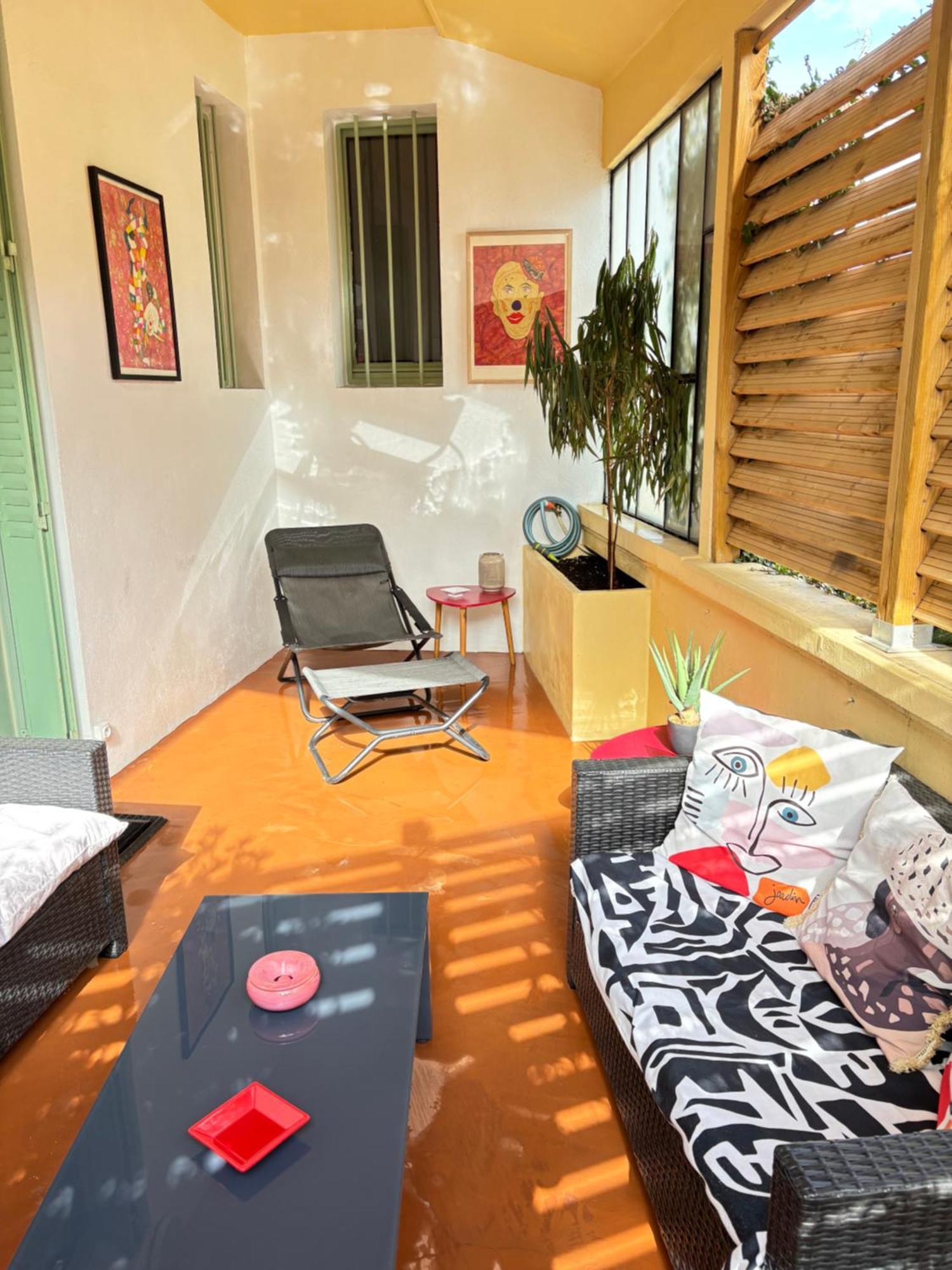 Appartement Signature Art Deco 瓦朗斯 外观 照片