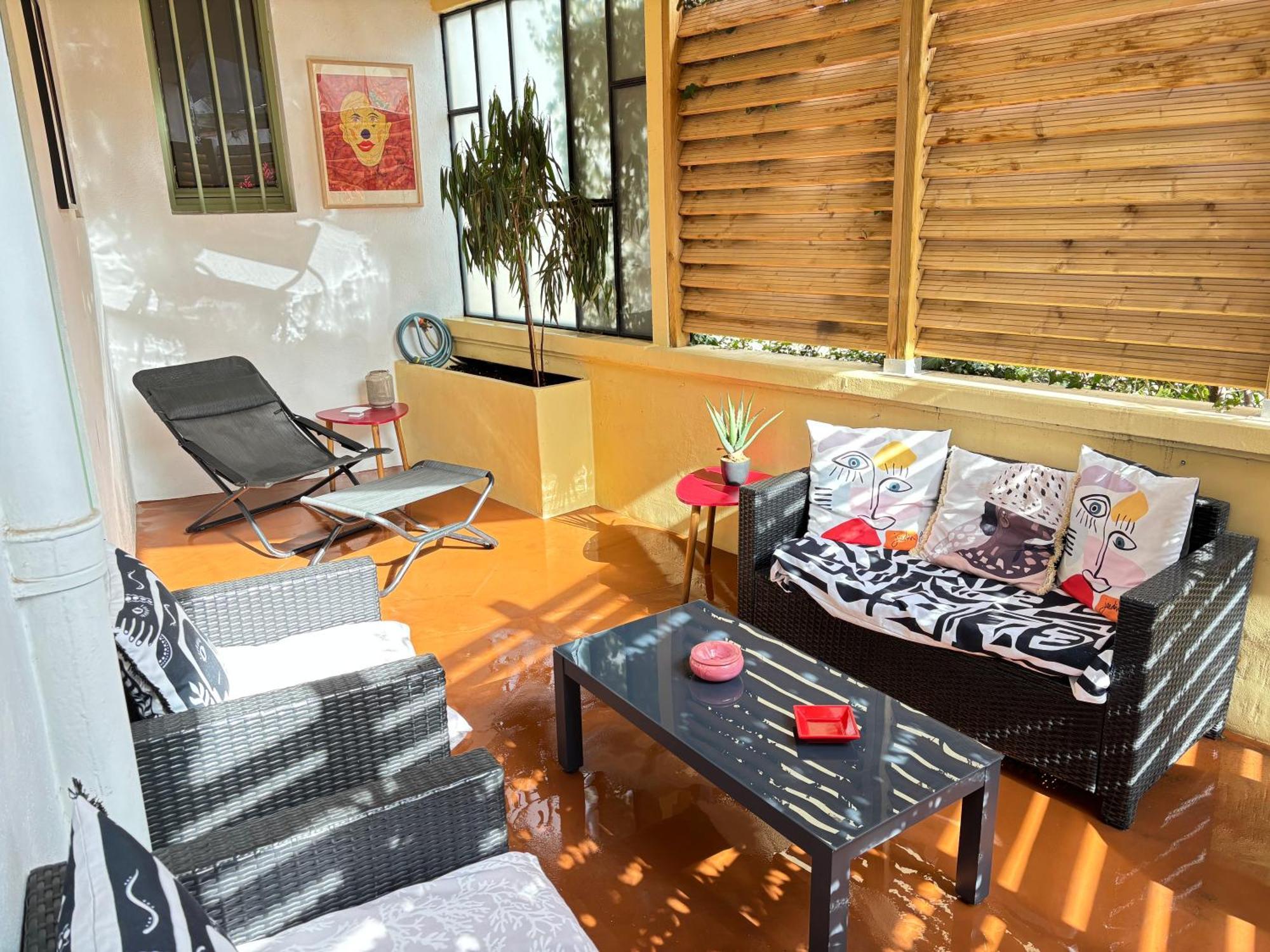 Appartement Signature Art Deco 瓦朗斯 外观 照片